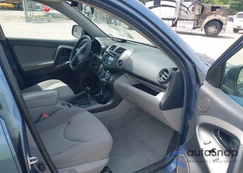 2011 Toyota Rav4 z USA, uszkodzony, nr VIN 2T3BF4DV6BW142789